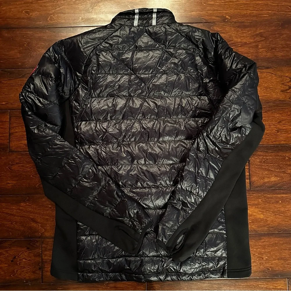 Canada Goose Men's Shiny Black Puffer Jacket - Picture 3 of 13